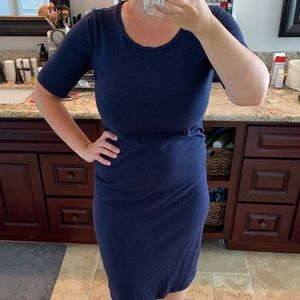 Old navy half sleeve navy maternity dress